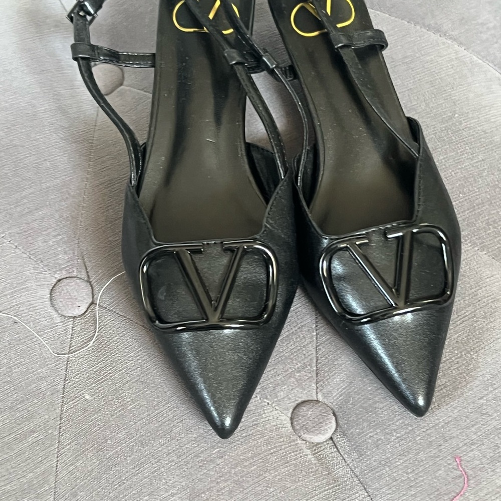 Valentino 1:1 Black Heeled Slingback Shoes with Signature Logo